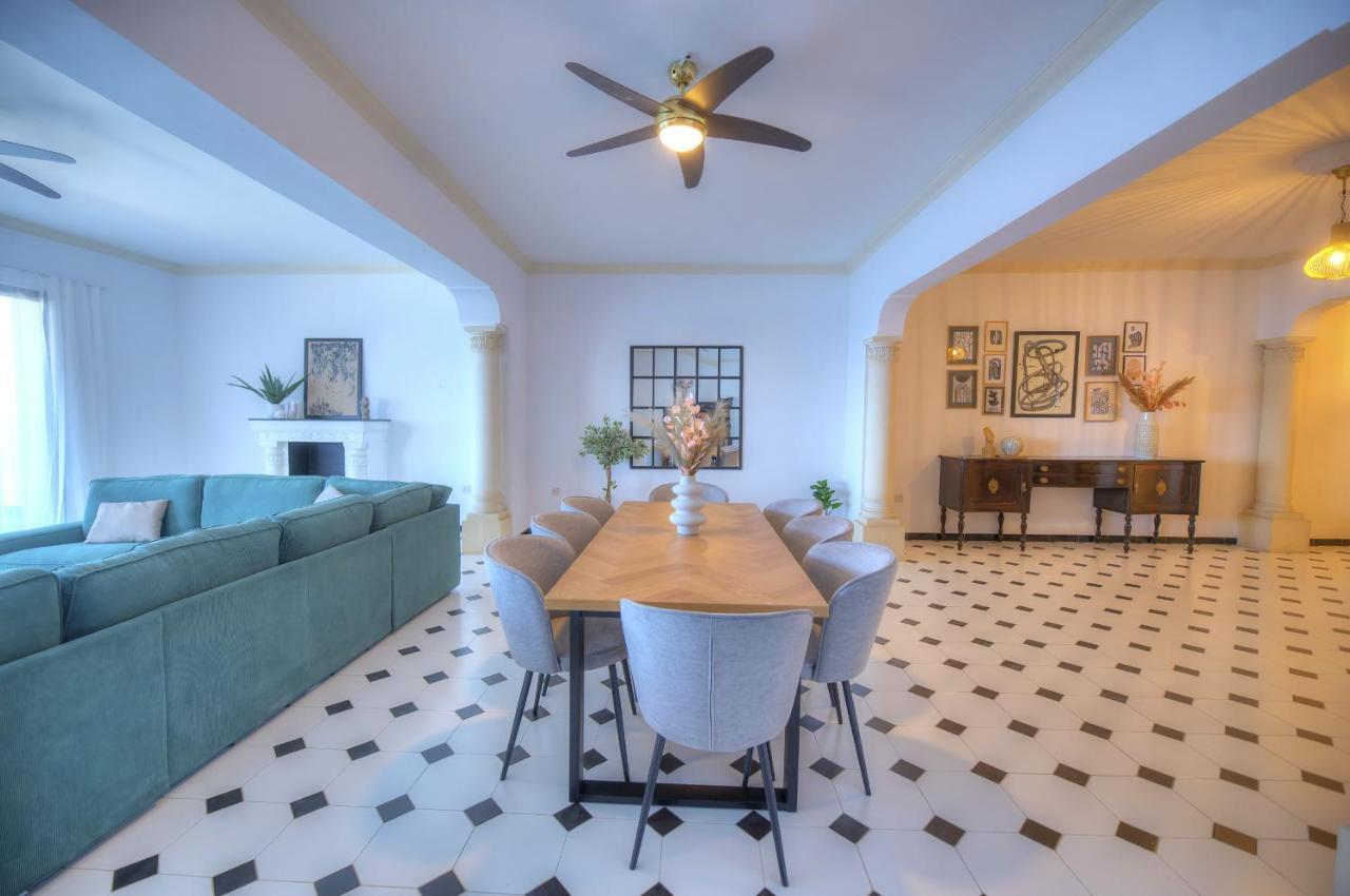 Beautifully Furnished Seafront 4 Bedrooms Goslm-4 สลีมา ภายนอก รูปภาพ
