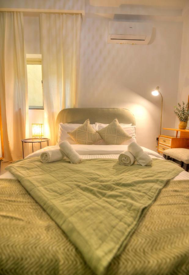 Beautifully Furnished Seafront 4 Bedrooms Goslm-4 สลีมา ภายนอก รูปภาพ