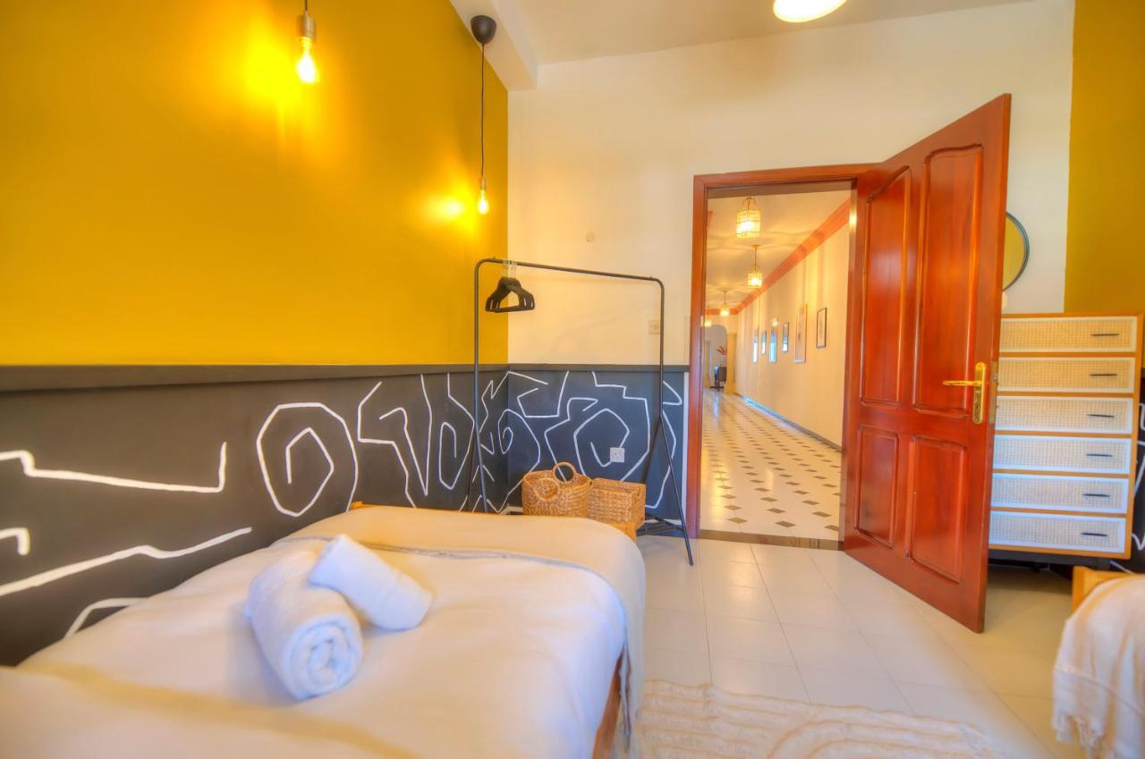 Beautifully Furnished Seafront 4 Bedrooms Goslm-4 สลีมา ภายนอก รูปภาพ